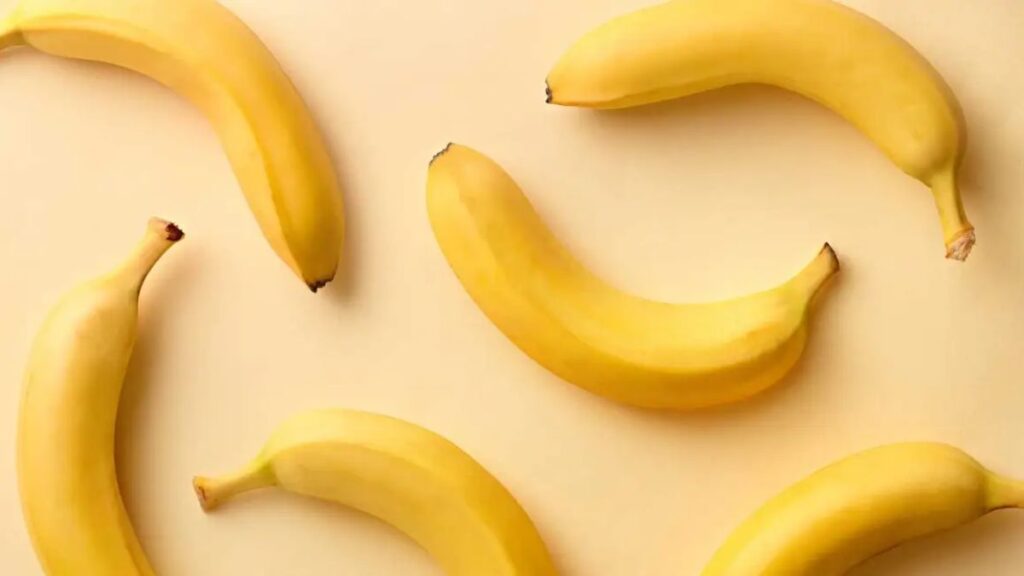 Weight Gain, Fruits, Dried Fruits, Banana, Avocado, Prunes, Coconut, Grape, Jackfruit