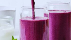 reakfast, Smoothie, Chocolate, Peanut Better, Bananas, Curd, Milk