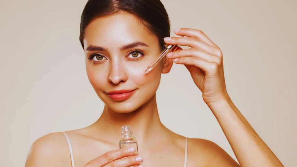 Serums, Glow, Hyaluronic, Salicylic, Glycolic, Retinoid, Peptide, Niacinamide, Vitamin C
