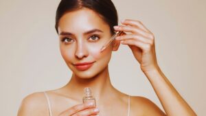 Serums, Glow, Hyaluronic, Salicylic, Glycolic, Retinoid, Peptide, Niacinamide, Vitamin C
