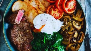 EGGS, TOFU, SMOOTHIE, OATS, CHERRY, NUTS, COTTAGE CHEESE, PROTEIN