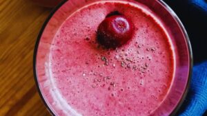 EGGS, TOFU, SMOOTHIE, OATS, CHERRY, NUTS, COTTAGE CHEESE, PROTEIN