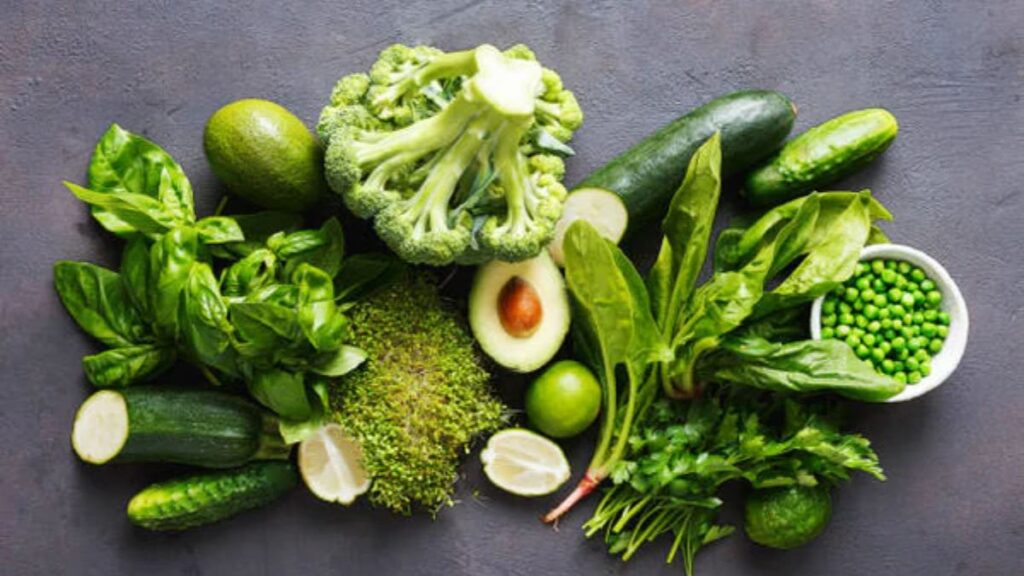 Amla, Sesame Oil, Ridge Gourd, Vitamin B12, Grey Hair