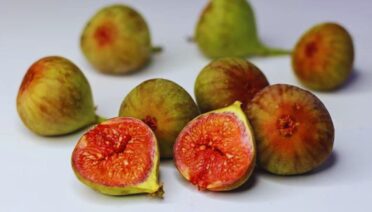 Fig, Anjeer, Weight Loss, Fruit, Digestion, Skin, Hair