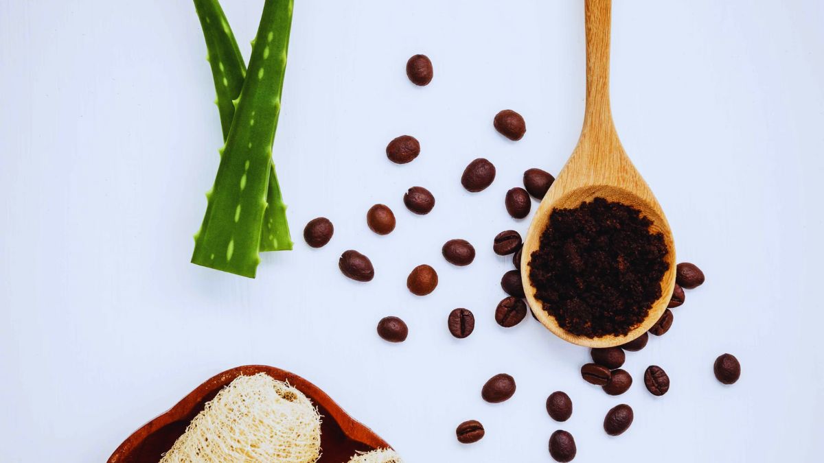 Coffee Powder, Aloe Vera, Face Pack, Skincare, Lemon Juice, Coconut Oil, Yoghurt, Honey