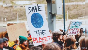 potassium benefits, potassium rich foods, importance of potassium, potassium for heart health, potassium and blood pressure, foods high in potassium, how to get more potassium, potassium for muscle function, electrolyte balance, potassium deficiency symptoms.